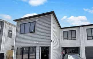 10b Thompson Street, Mangere East