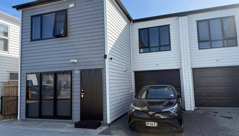 10b Thompson Street, Mangere East