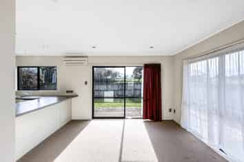 35 Ball Street, Kingswell