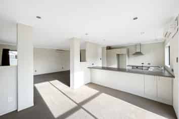 35 Ball Street, Kingswell