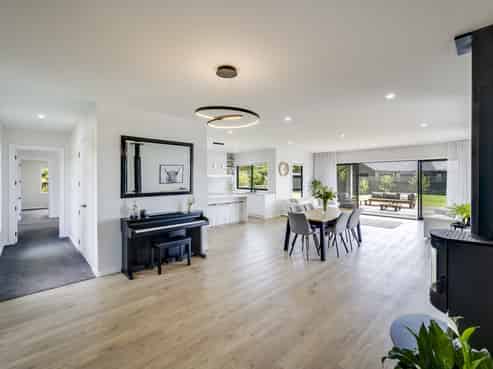 250 Meeanee Road, Meeanee