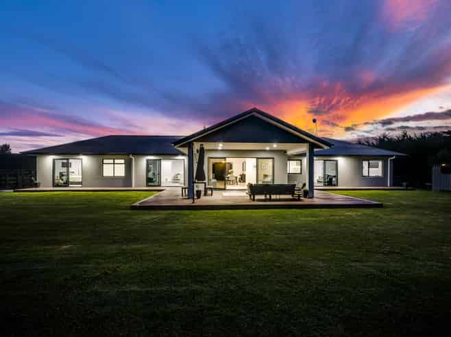 250 Meeanee Road, Meeanee