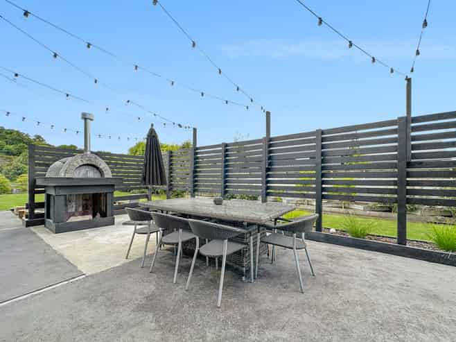 50 Montgomery Crescent, Kinloch