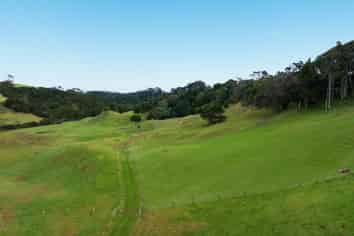 34 Cemetery Road, Pollok