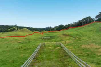 34 Cemetery Road, Pollok