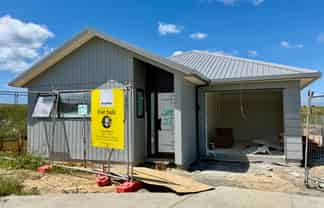 98 Huanui Drive, Orewa