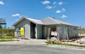 98 Huanui Drive, Orewa