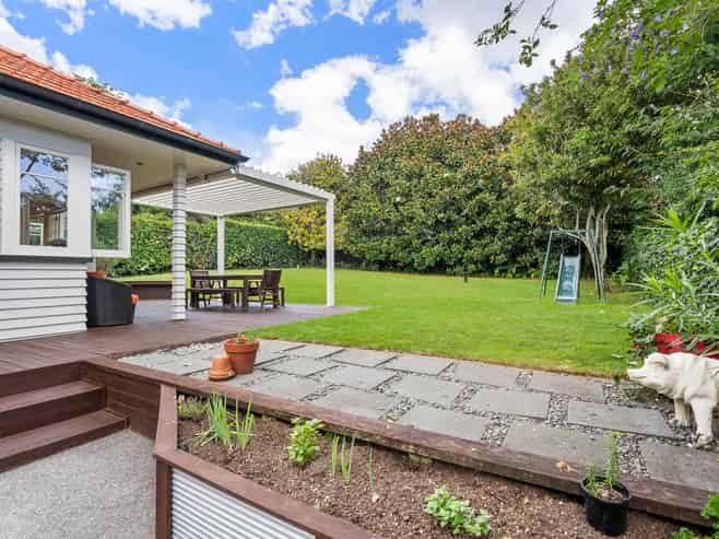 65 St Andrews Road, Epsom