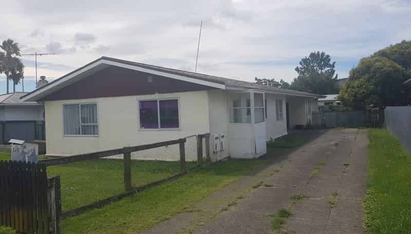 1/512 Wainui Road, Kaiti