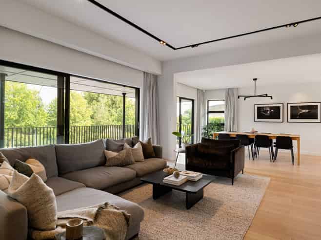 788 River Road, Chartwell