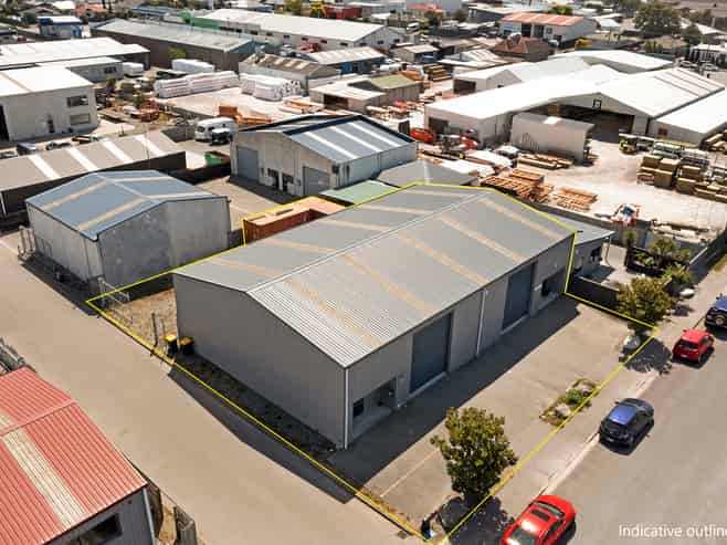 Tidy and Well-Presented Industrial Units. 