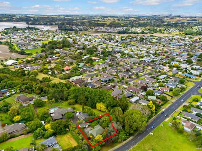 2 Awhitu Road, Waiuku