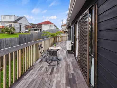 239A Hillsborough Road, Hillsborough