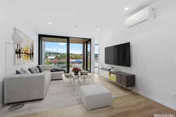 304 Kauri Residences, Browns Bay
