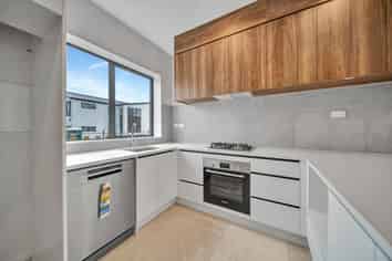 42 Opoka Street, Papakura