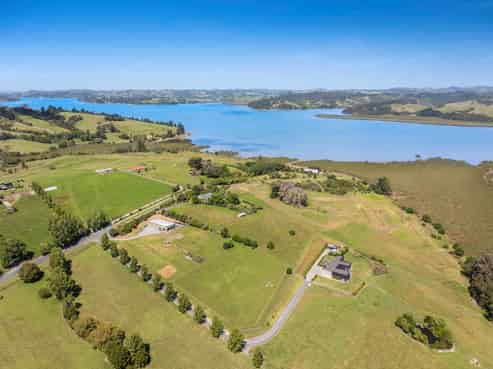 60 Goodall Road, Snells Beach