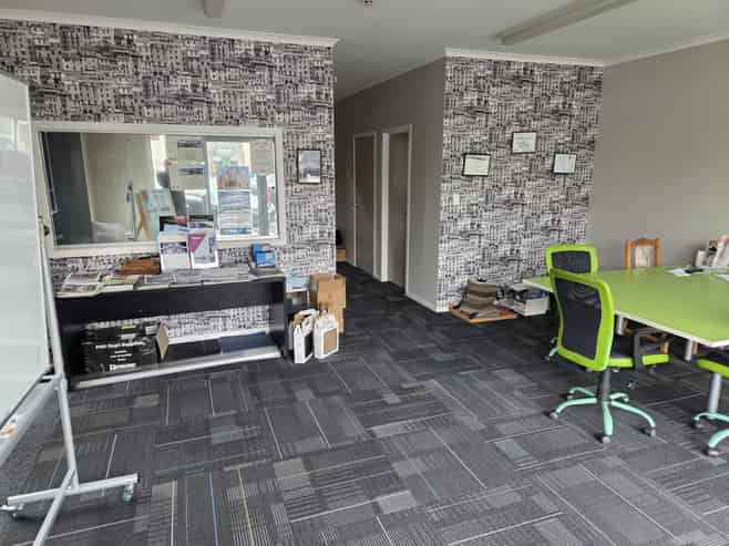 Warehouse Workshop for Lease in Central Stratford