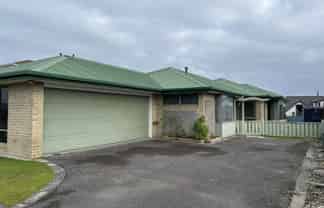 20 Parfitt Place, Greymouth