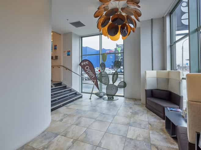 High-Profile Thorndon Quay Showroom for Lease