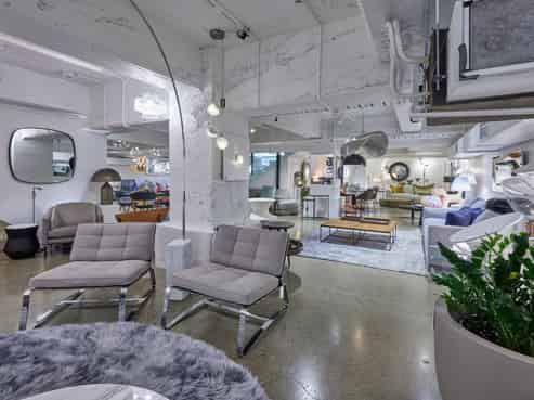 High-Profile Thorndon Quay Showroom for Lease
