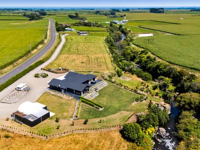 661 Manaia Road, MANAIA