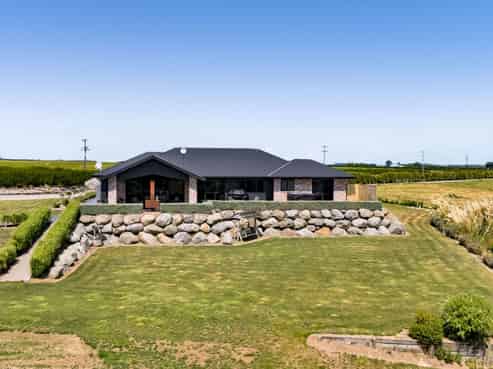 661 Manaia Road, MANAIA