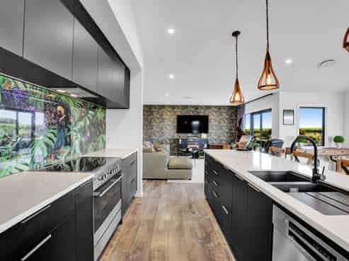 661 Manaia Road, MANAIA