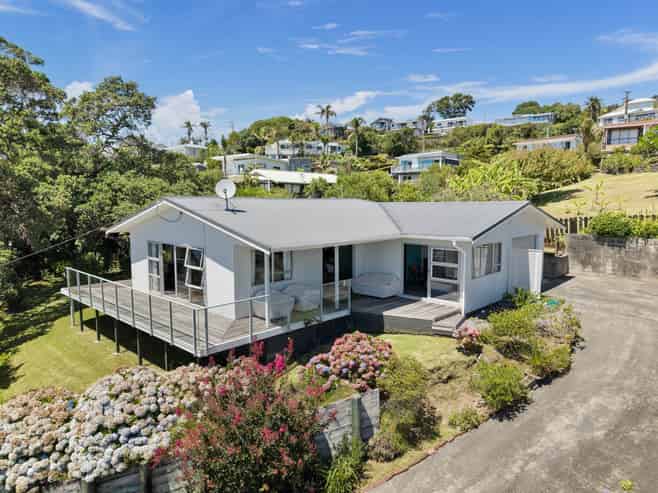 868 Cove Road, Waipu