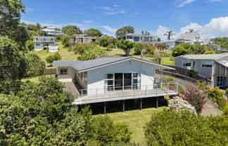 868 Cove Road, Waipu