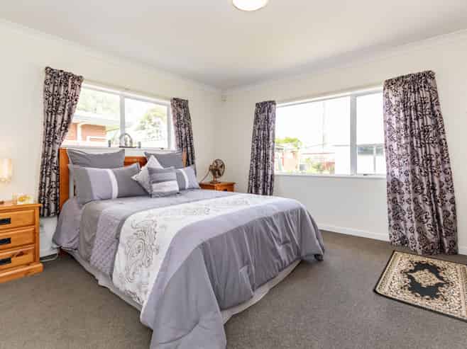 6 Royal Oak Drive, Kelvin Grove