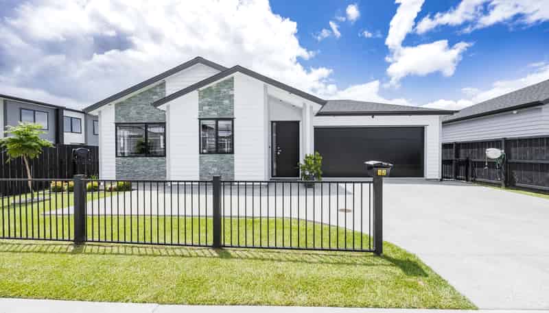 12 Purua Street, Milldale