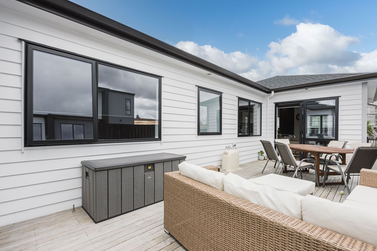 Dual Living, Income Potential & Modern Living - Aanzicht 2