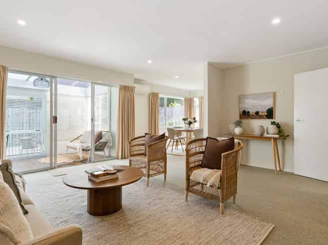 18C Lancaster Street, Karori