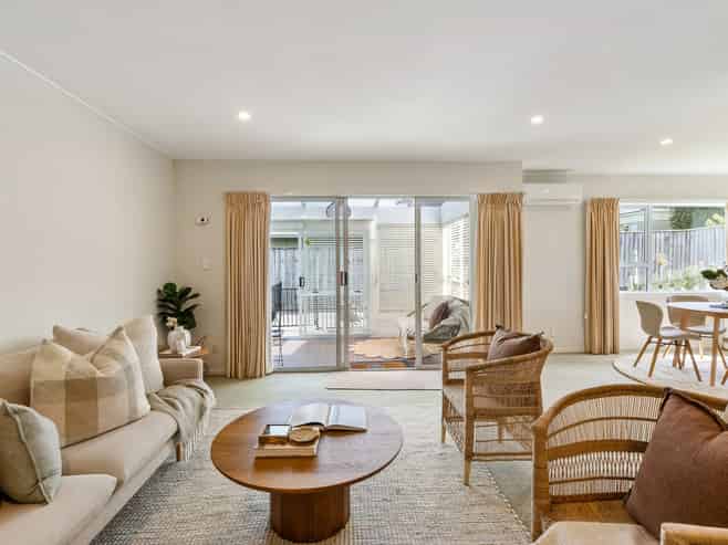 18C Lancaster Street, Karori