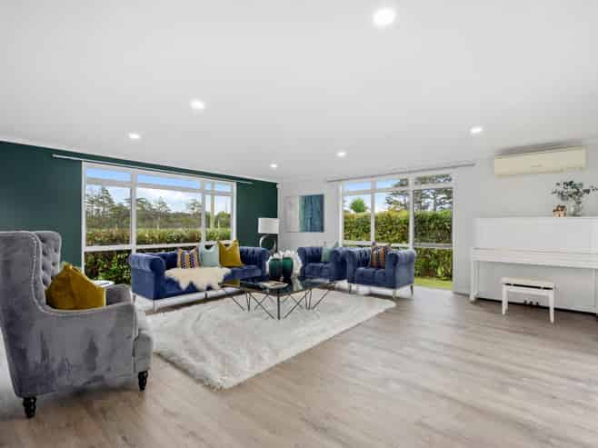 34 English Oak Drive, Albany