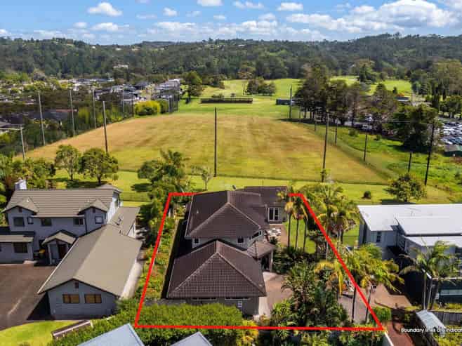 34 English Oak Drive, Albany