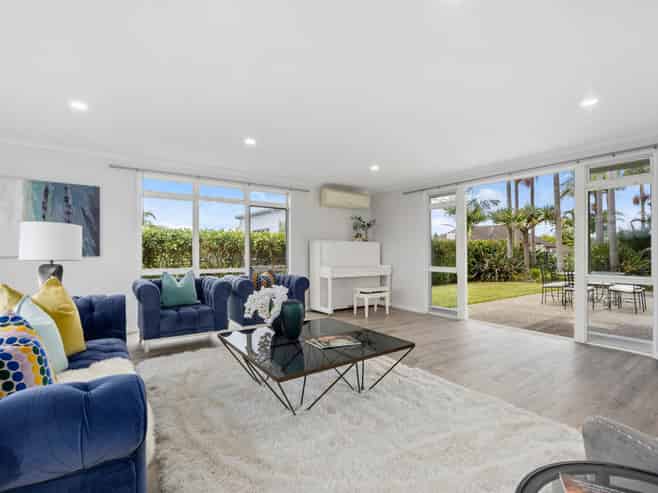 34 English Oak Drive, Albany