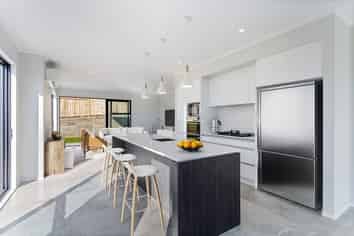 17 Kuku Avenue , Red Beach