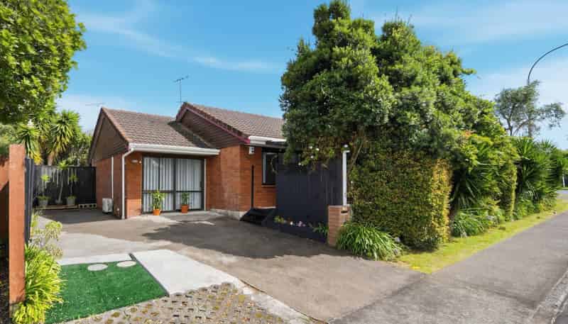 61 Wellington Street, Howick