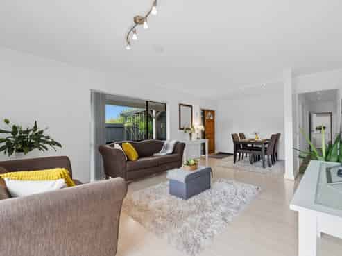 61 Wellington Street, Howick