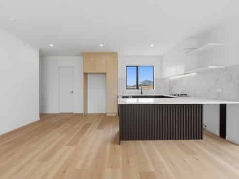 8 Kakano Street, Clevedon