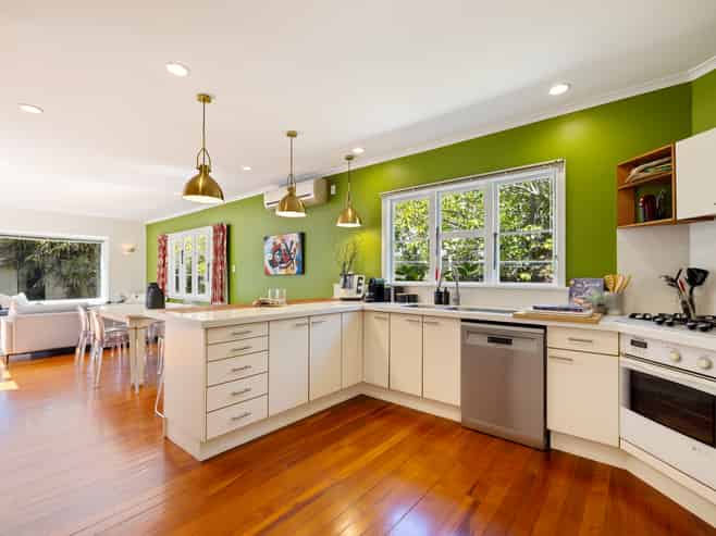 100 Brookside Terrace, Bryndwr