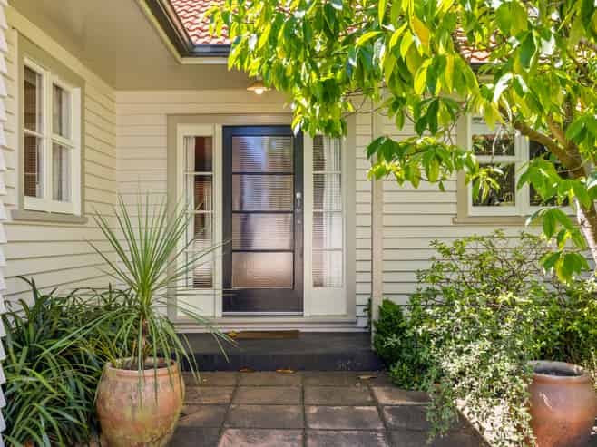 100 Brookside Terrace, Bryndwr