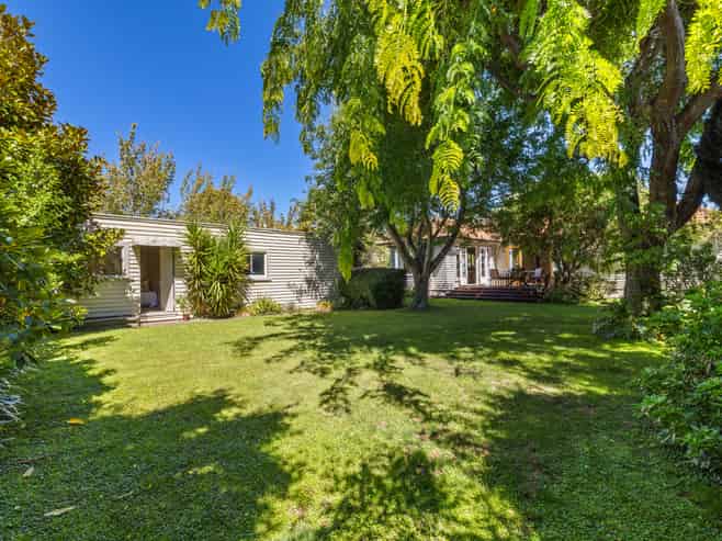 100 Brookside Terrace, Bryndwr