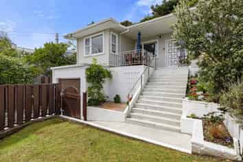 27 Lord Street, Stokes Valley