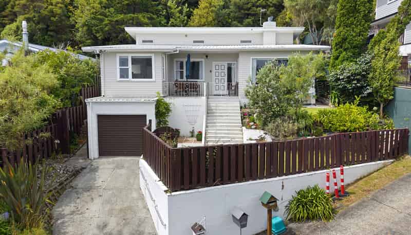 27 Lord Street, Stokes Valley