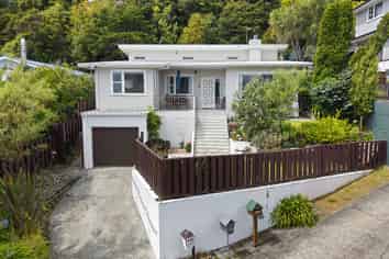 27 Lord Street, Stokes Valley