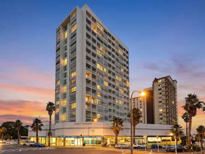 1407/17 Amersham Way, Manukau