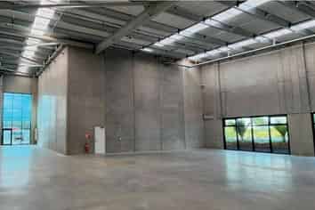 Brand New Business Units on Northside Drive