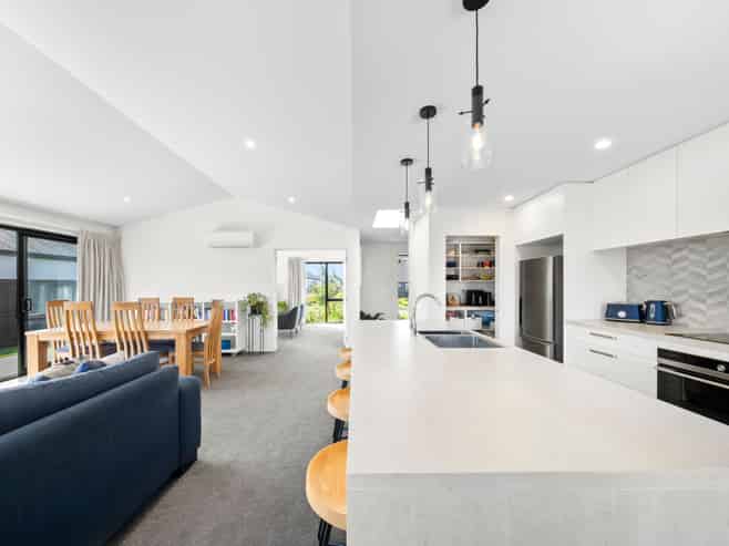 17 Vitalia Crescent, Lincoln